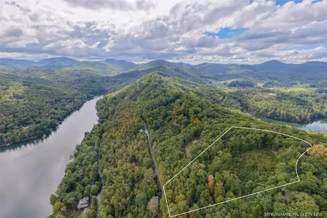 752 Shepherds Gap Road Cullowhee NC 28723