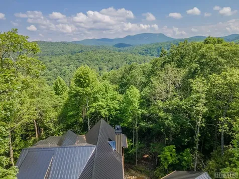 471 Sherwood Forest Road Highlands NC 28741