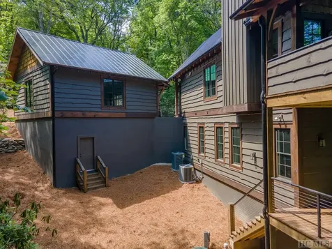 471 Sherwood Forest Road Highlands NC 28741