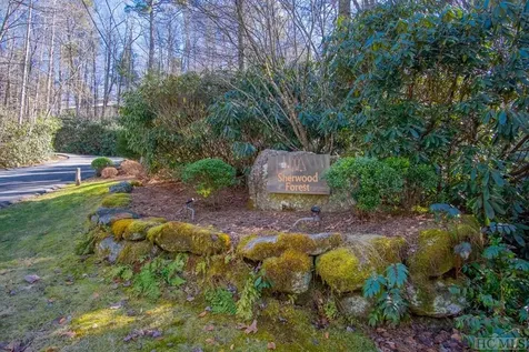 471 Sherwood Forest Road Highlands NC 28741