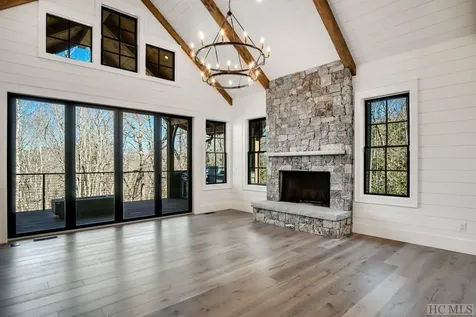 471 Sherwood Forest Road Highlands NC 28741