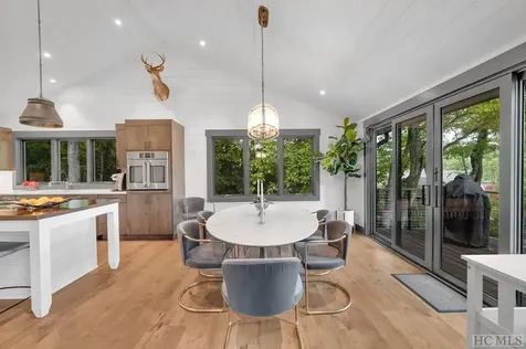 843 North Club Boulevard Lake Toxaway NC 28747