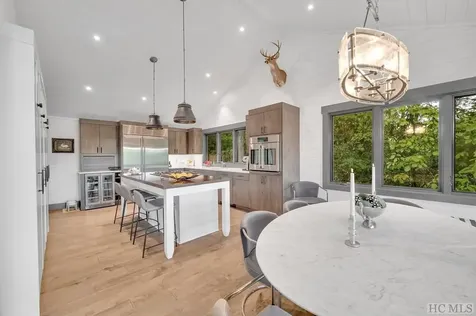 843 North Club Boulevard Lake Toxaway NC 28747