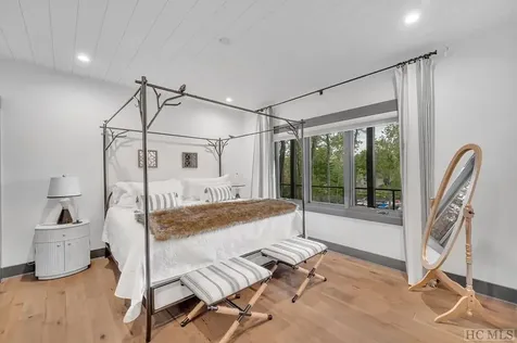 843 North Club Boulevard Lake Toxaway NC 28747