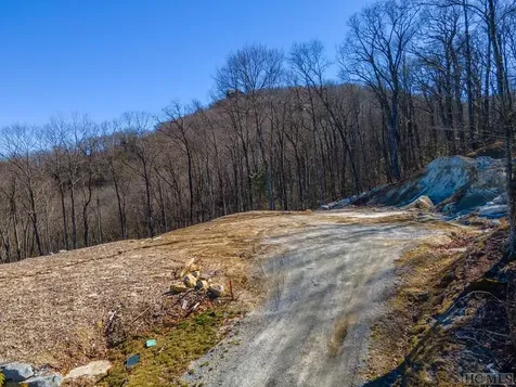 Lot 1 Glencove Cashiers NC 28717
