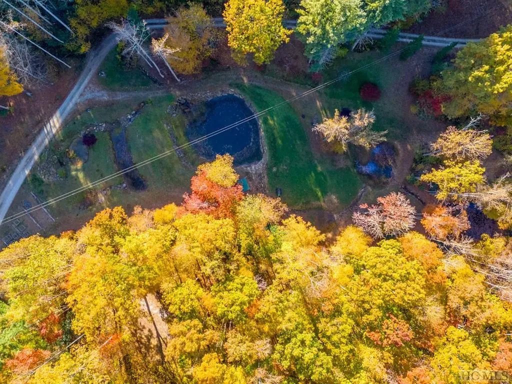 525 Comanche Road Cullowhee NC 28723