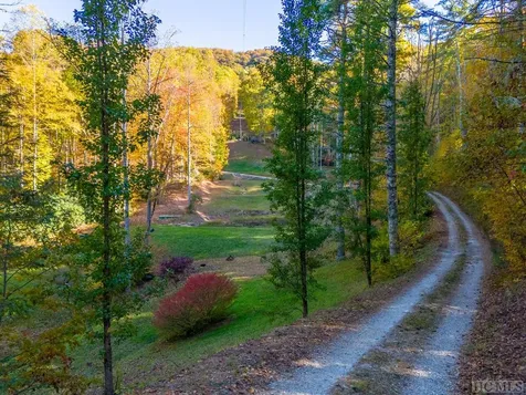 525 Comanche Road Cullowhee NC 28723