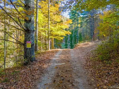 525 Comanche Road Cullowhee NC 28723