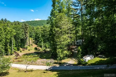 525 Comanche Road Cullowhee NC 28723