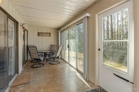 407-1B Overlook Road Sapphire NC 28774