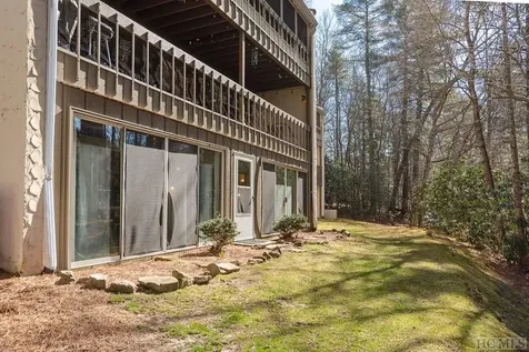 407-1B Overlook Road Sapphire NC 28774