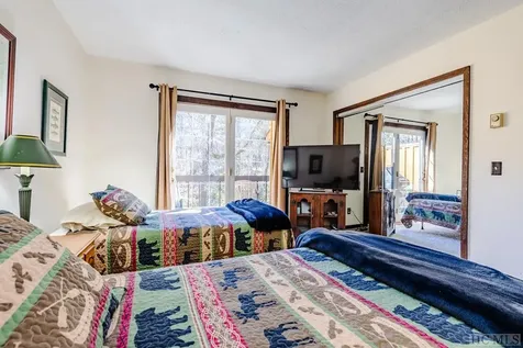 38 Lonely Mountain Drive Sapphire NC 28774