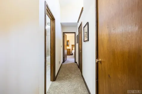 38 Lonely Mountain Drive Sapphire NC 28774