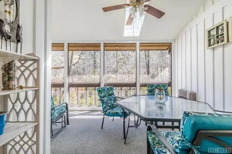 38 Lonely Mountain Drive Sapphire NC 28774