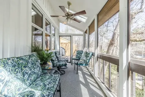 38 Lonely Mountain Drive Sapphire NC 28774