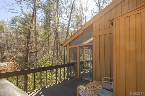 38 Lonely Mountain Drive Sapphire NC 28774