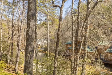 38 Lonely Mountain Drive Sapphire NC 28774
