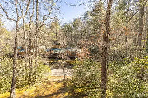 38 Lonely Mountain Drive Sapphire NC 28774