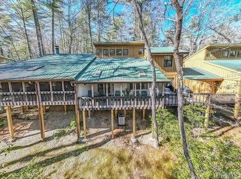 38 Lonely Mountain Drive Sapphire NC 28774