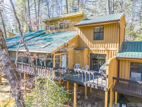 38 Lonely Mountain Drive Sapphire NC 28774