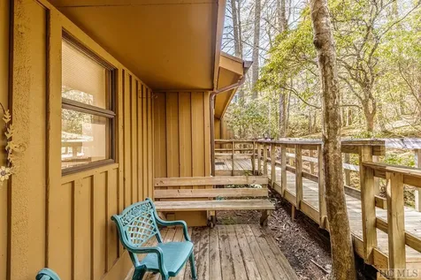 38 Lonely Mountain Drive Sapphire NC 28774