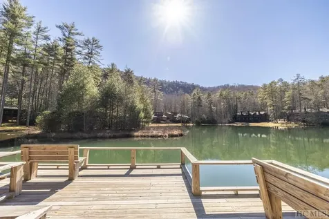 38 Lonely Mountain Drive Sapphire NC 28774