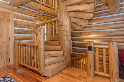 1446 E Bald Rock Sapphire NC 28774