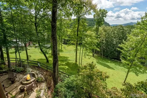 1446 E Bald Rock Sapphire NC 28774