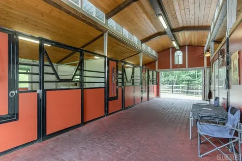 1446 E Bald Rock Sapphire NC 28774