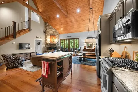 392 Rendezvous Ridge Road Cashiers NC 28717