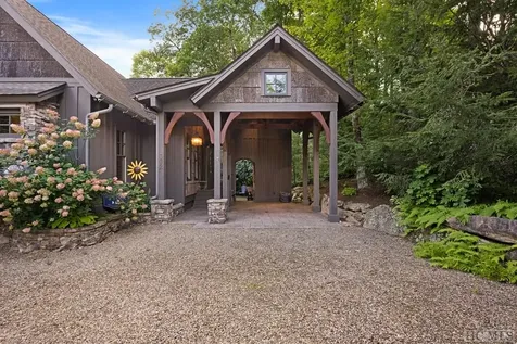 392 Rendezvous Ridge Road Cashiers NC 28717