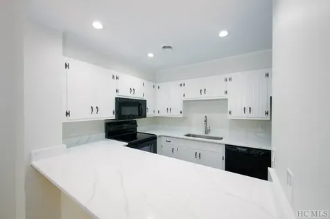 233 Meadow Way Sapphire NC 28774