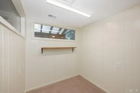233 Meadow Way Sapphire NC 28774