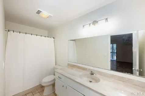233 Meadow Way Sapphire NC 28774