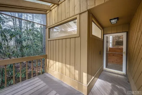 233 Meadow Way Sapphire NC 28774
