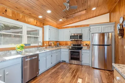 278 Golf View Road Sapphire NC 28774