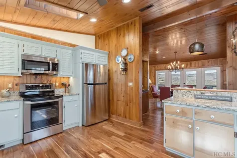 278 Golf View Road Sapphire NC 28774