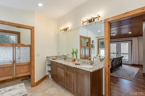 278 Golf View Road Sapphire NC 28774