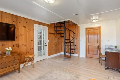 278 Golf View Road Sapphire NC 28774