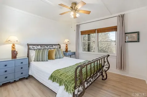278 Golf View Road Sapphire NC 28774