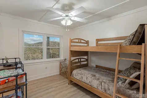 278 Golf View Road Sapphire NC 28774