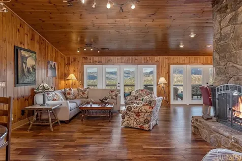 278 Golf View Road Sapphire NC 28774