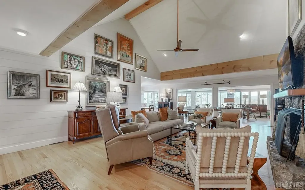 480 Flat Mountain Estates Road Highlands NC 28741