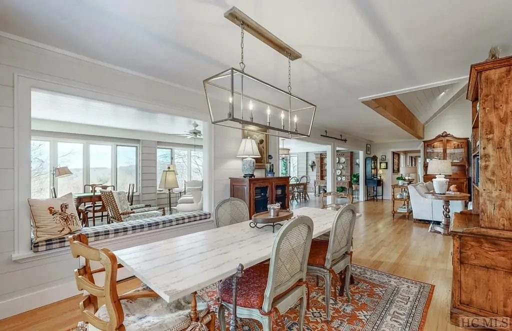 480 Flat Mountain Estates Road Highlands NC 28741