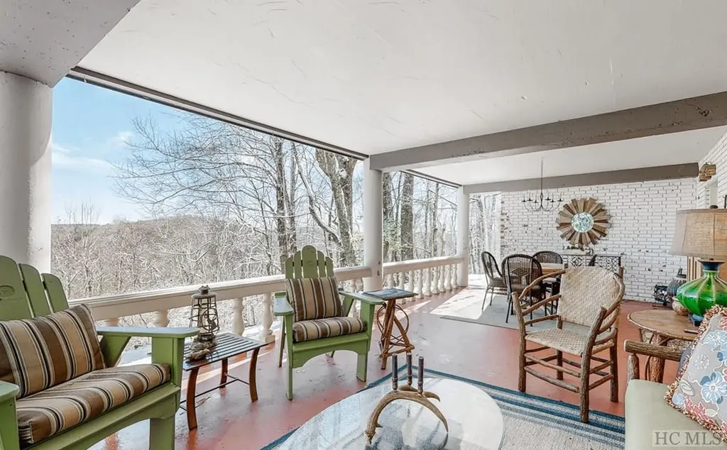 480 Flat Mountain Estates Road Highlands NC 28741