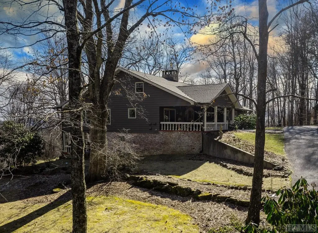 480 Flat Mountain Estates Road Highlands NC 28741