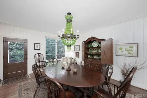 209 Cardinal Lake Toxaway NC 28747