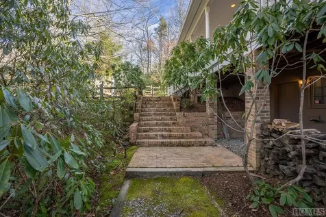 209 Cardinal Lake Toxaway NC 28747