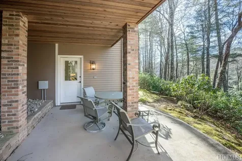 209 Cardinal Lake Toxaway NC 28747