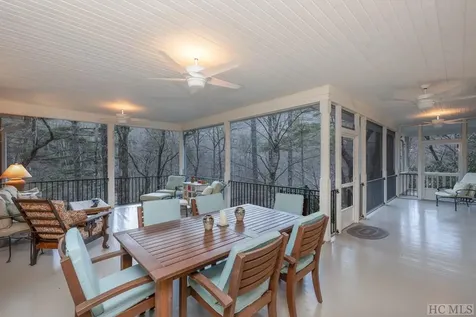 209 Cardinal Lake Toxaway NC 28747